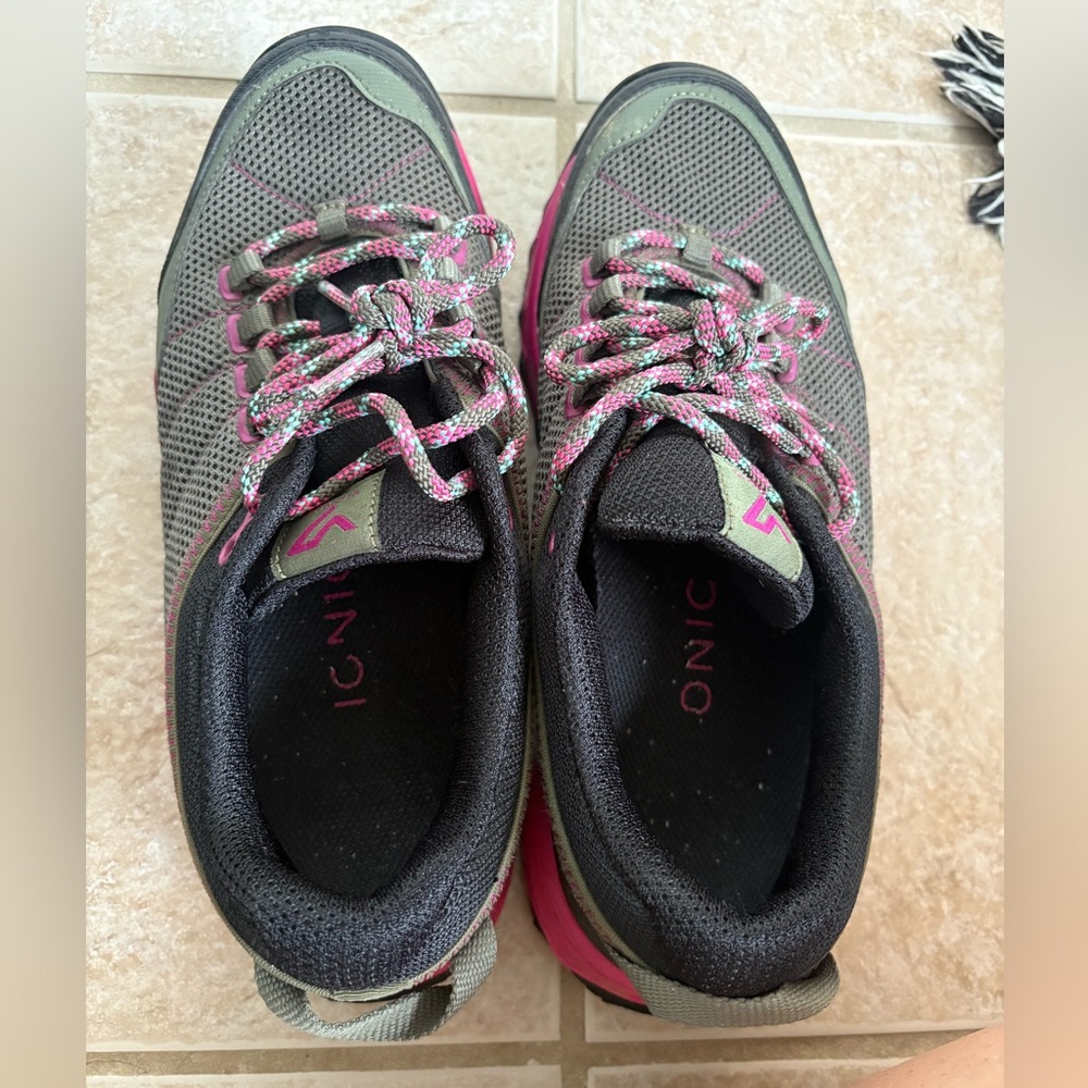 Vionic Women's McKinley Low Top Hiking Shoes size 7 - Picture 6 of 11